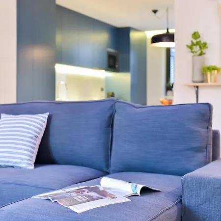 Modern For 13 Guests Porto